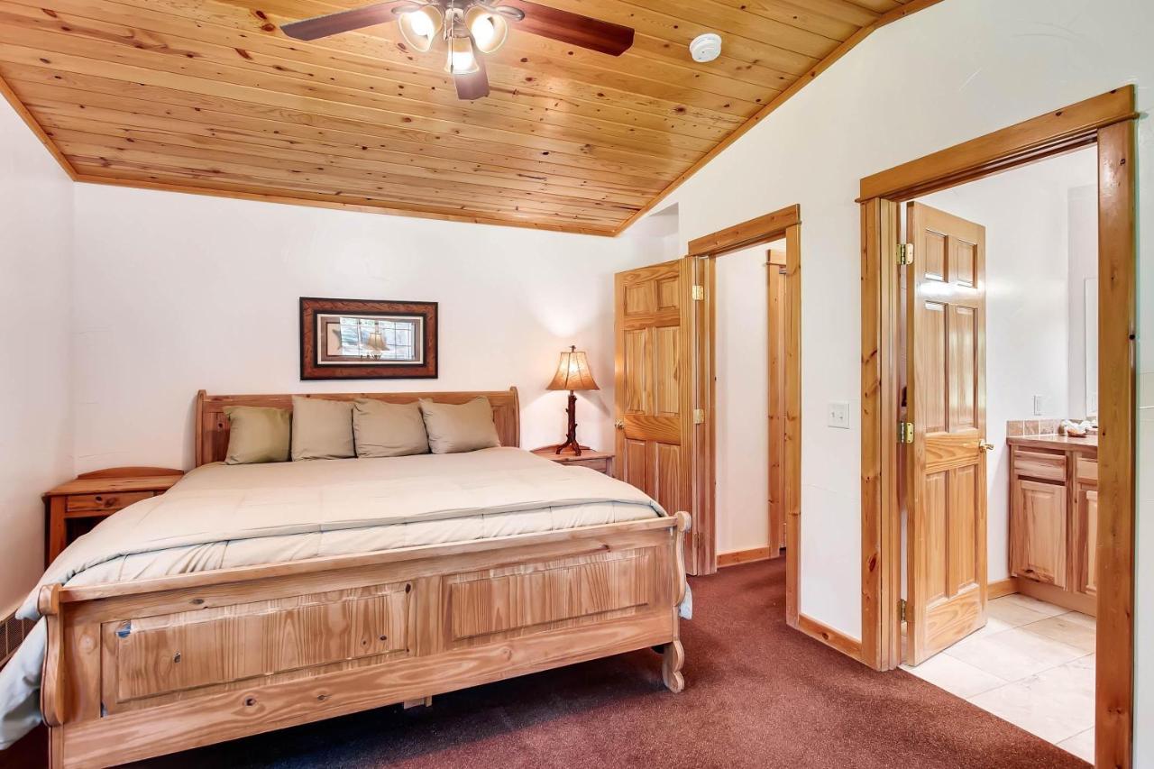Estes Park Condos Hotel 3*