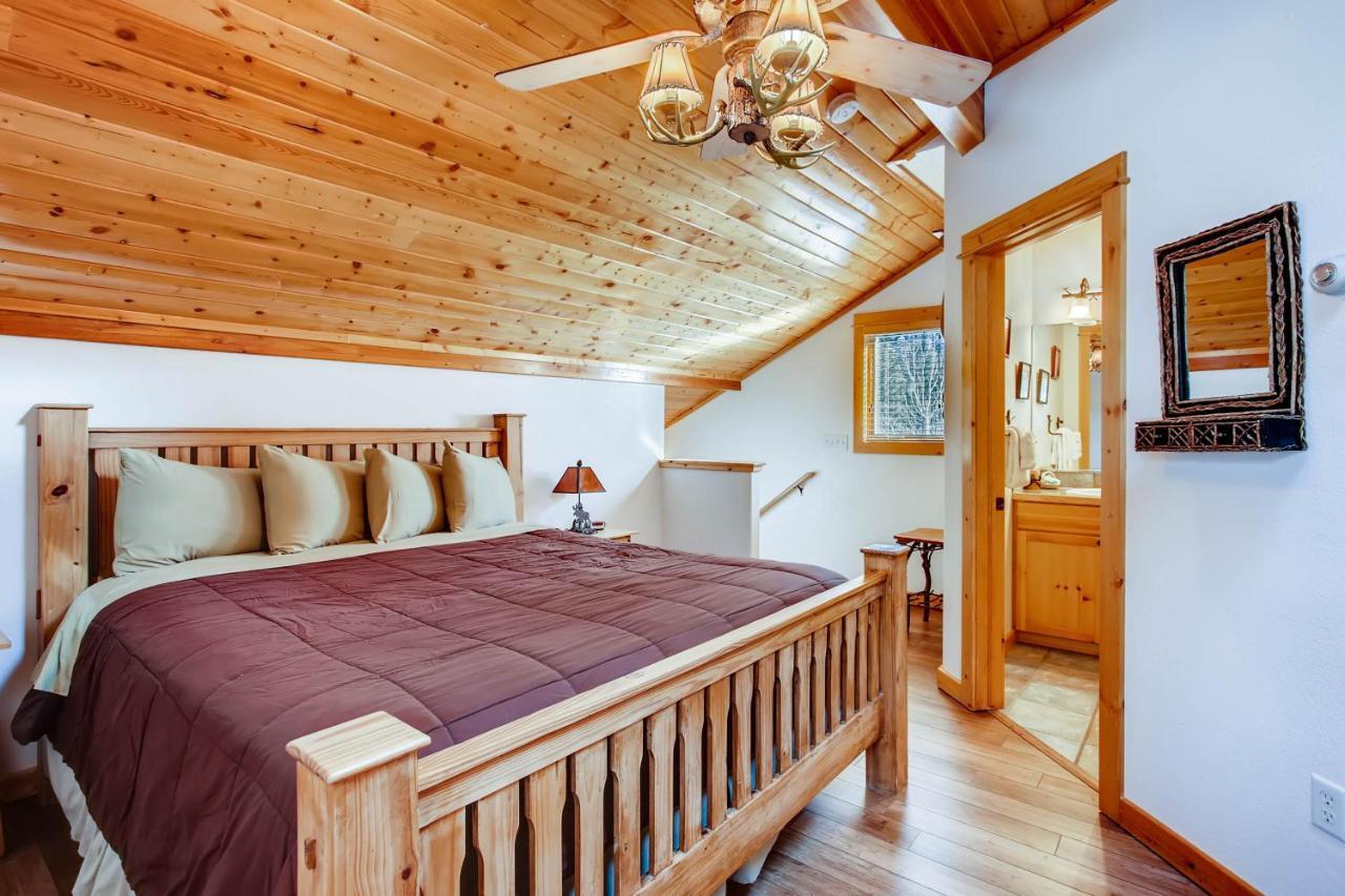Estes Park Condos 3*